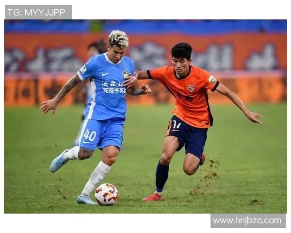 特别滑的足球明星如何在赛场上展现独特魅力与技巧的完美结合